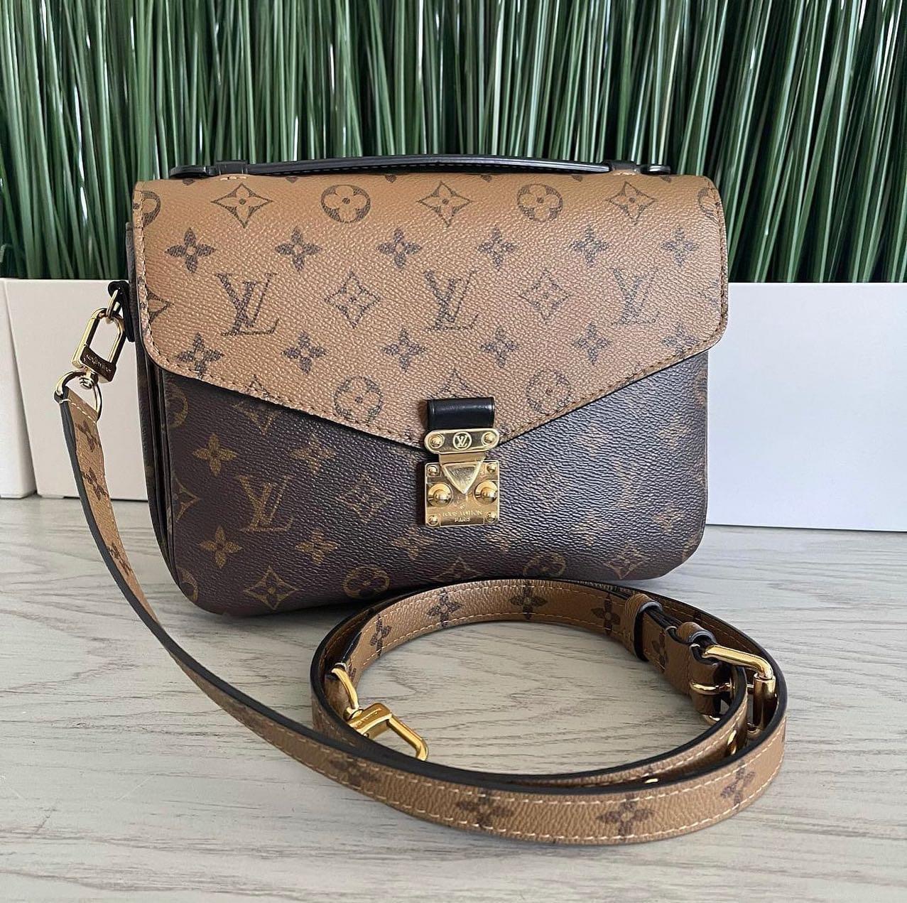 Louis Vuitton Neverfull MM Damier Redesigned interior with Louis Vuitton  archive details…